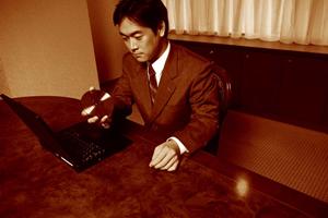 安心を届ける塾入退出メールシステム
